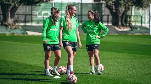 El Elche CF Femenino competirá en el Grupo 2 de Segunda Federación. El Elche CF Femenino competirá en el Grupo 2 de Segunda Federación.