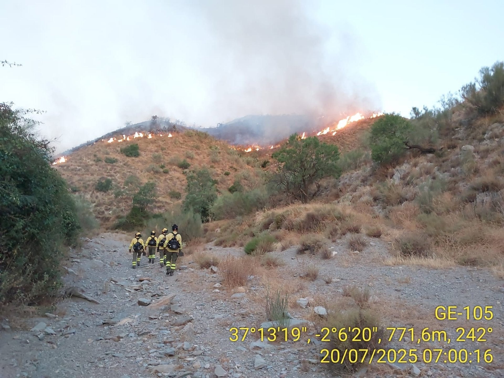 El Infoca controla el incendio de Lubrín (Almería) El Infoca controla el incendio de Lubrín (Almería)
