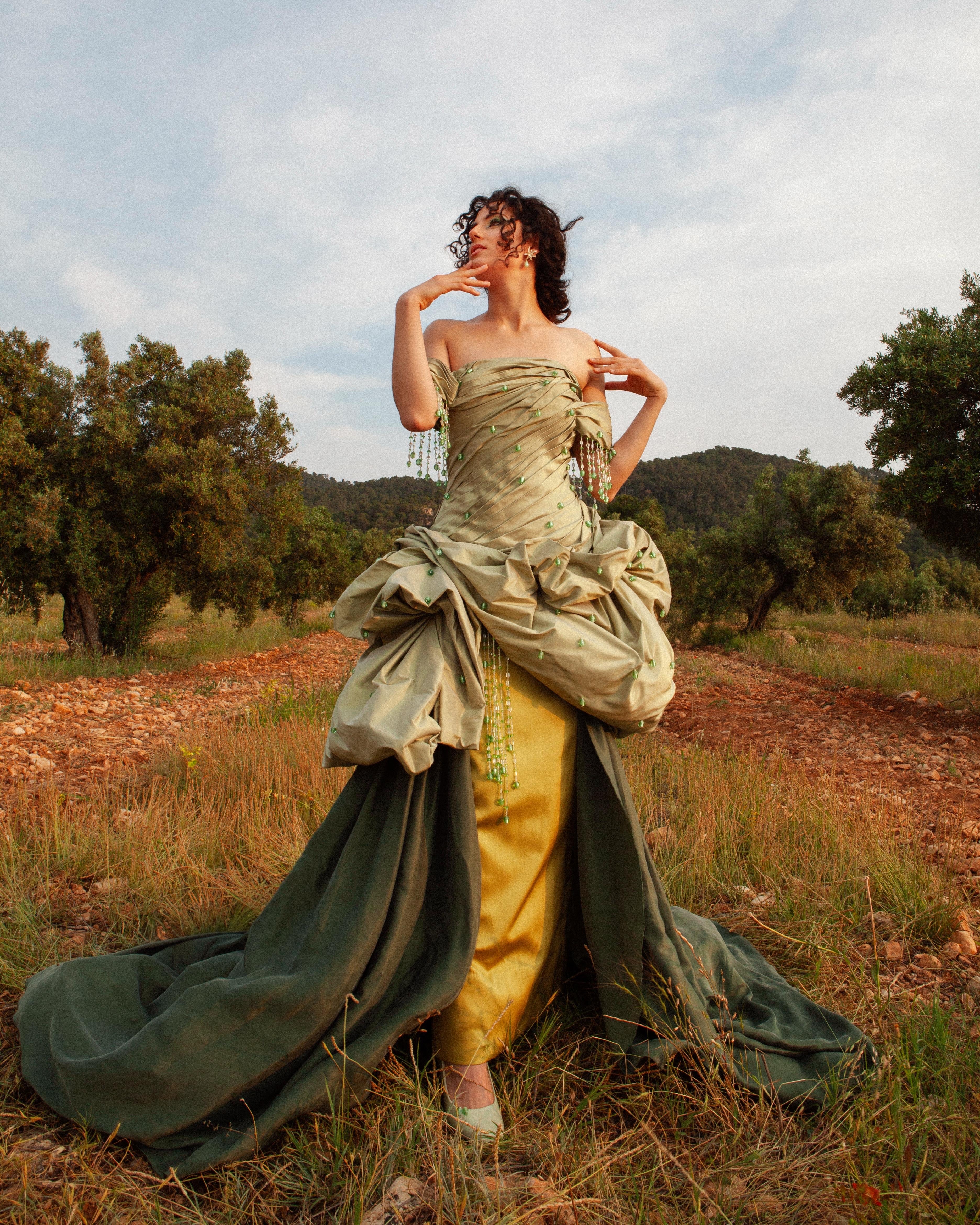 Pau Ribera, el diseñador emergente que ha lanzado la colección más rural Pau Ribera, el diseñador emergente que ha lanzado la colección más rural