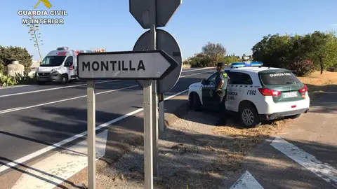 Detenidas tres personas como supuestas autoras de dos delitos de robo en empresas de Almaraz y Montilla Detenidas tres personas como supuestas autoras de dos delitos de robo en empresas de Almaraz y Montilla