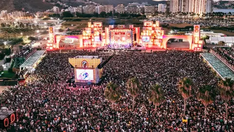 Zevra Festival consolida su éxito en Cullera con 155.000 asistentes y un impacto económico positivo Zevra Festival consolida su éxito en Cullera con 155.000 asistentes y un impacto económico positivo