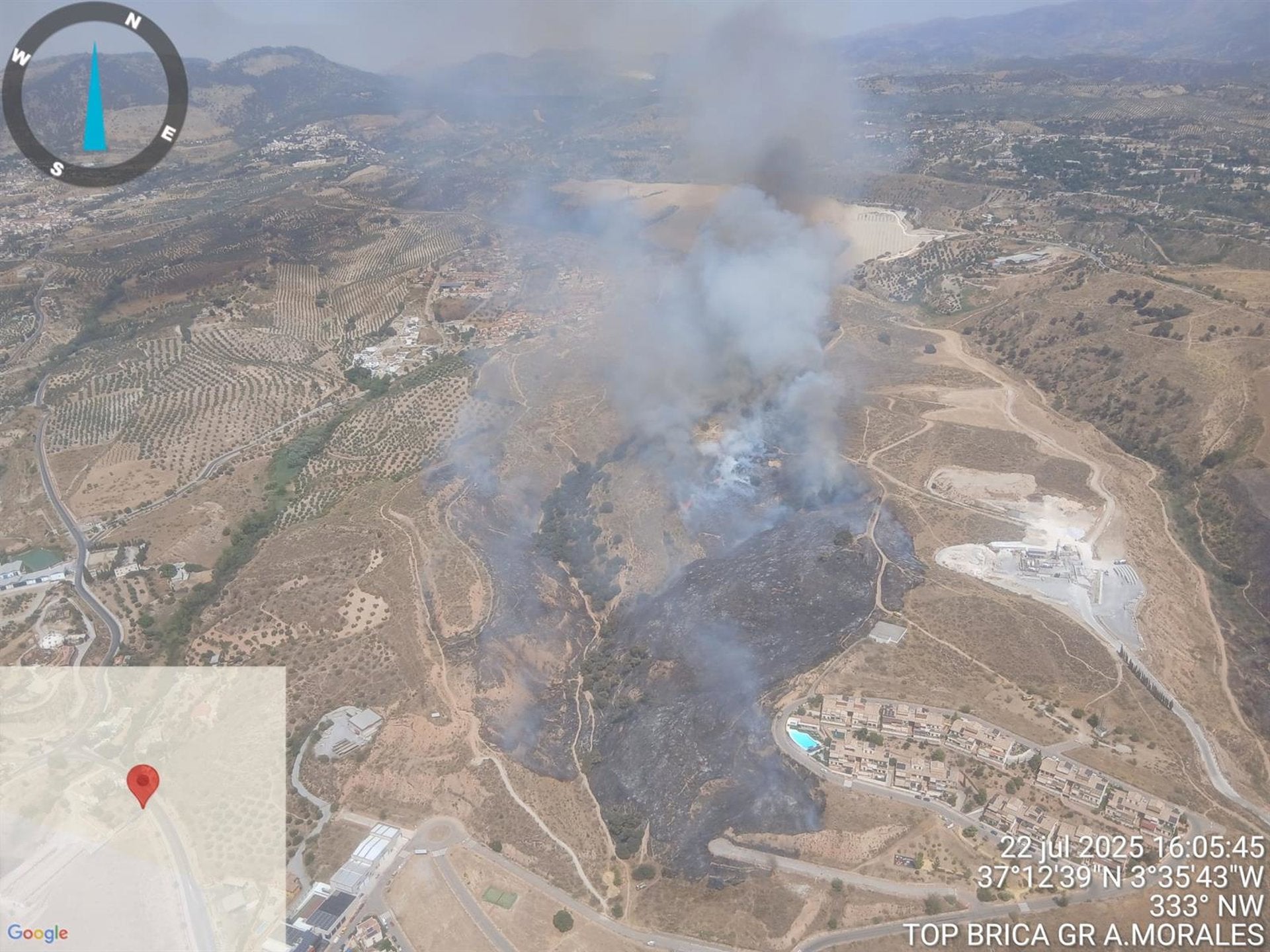 Estabilizado un incendio en paraje Barranco de San Jerónimo, en el término municipal de Jun Estabilizado un incendio en paraje Barranco de San Jerónimo, en el término municipal de Jun