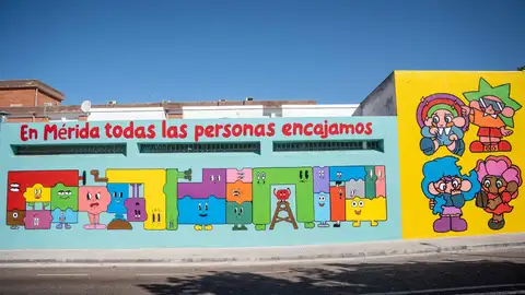 La fachada del CEE Emérita Augusta luce el mural 'En Mérida todas las personas encajamos' La fachada del CEE Emérita Augusta luce el mural 'En Mérida todas las personas encajamos'