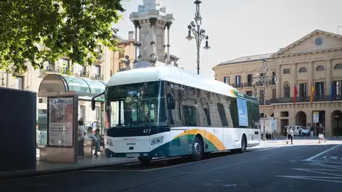 El Transporte Urbano Comarcal incorpora diez nuevas villavesas propulsadas por gas de origen renovable El Transporte Urbano Comarcal incorpora diez nuevas villavesas propulsadas por gas de origen renovable