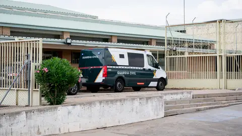 Prisiones deja de informar a la UCO sobre las visitas que reciba Santos Cerdán en la cárcel Prisiones deja de informar a la UCO sobre las visitas que reciba Santos Cerdán en la cárcel