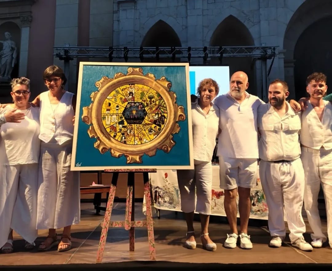 La Festa Major de Vilanova combina les novetats amb la tradició, com els 243 anys de vot a la Mare de Déu de les Neus La Festa Major de Vilanova combina les novetats amb la tradició, com els 243 anys de vot a la Mare de Déu de les Neus