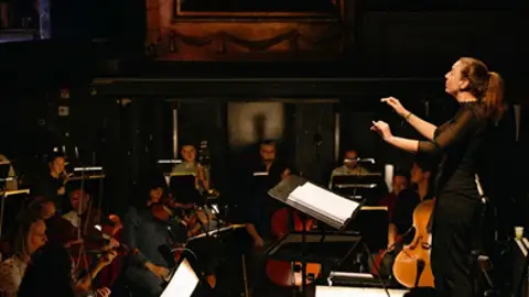 La directora de orquesta Lara Diloy debutará con la Orquesta Filarmónica de Málaga el viernes 25 de julio en el XXXVII Concierto extraordinario de Verano ‘Universo Tchaikovsky’ La directora de orquesta Lara Diloy debutará con la Orquesta Filarmónica de Málaga el viernes 25 de julio en el XXXVII Concierto extraordinario de Verano ‘Universo Tchaikovsky’