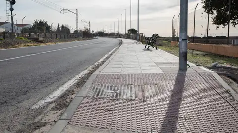El Ayuntamiento de Badajoz continúa con su inversión en los poblados con 132.000€ en obras como la mejora en la entrada de Balboa El Ayuntamiento de Badajoz continúa con su inversión en los poblados con 132.000€ en obras como la mejora en la entrada de Balboa