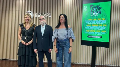 "Real Fest", el festival ficticio para advertir de los riesgos del tabaco entre los jóvenes "Real Fest", el festival ficticio para advertir de los riesgos del tabaco entre los jóvenes