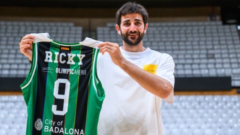 Ricky Rubio, presentado con el Joventut Badalona: "Vengo con una ilusi&oacute;n que no hab&iacute;a sentido nunca"