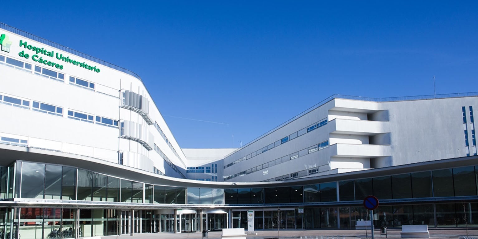 El Colegio de Médicos de Cáceres celebra la licitación de la segunda fase del Hospital Universitario El Colegio de Médicos de Cáceres celebra la licitación de la segunda fase del Hospital Universitario