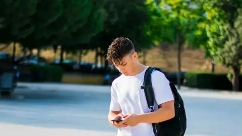 Lo que revela de ti la forma en que caminas, según la psicología Lo que revela de ti la forma en que caminas, según la psicología