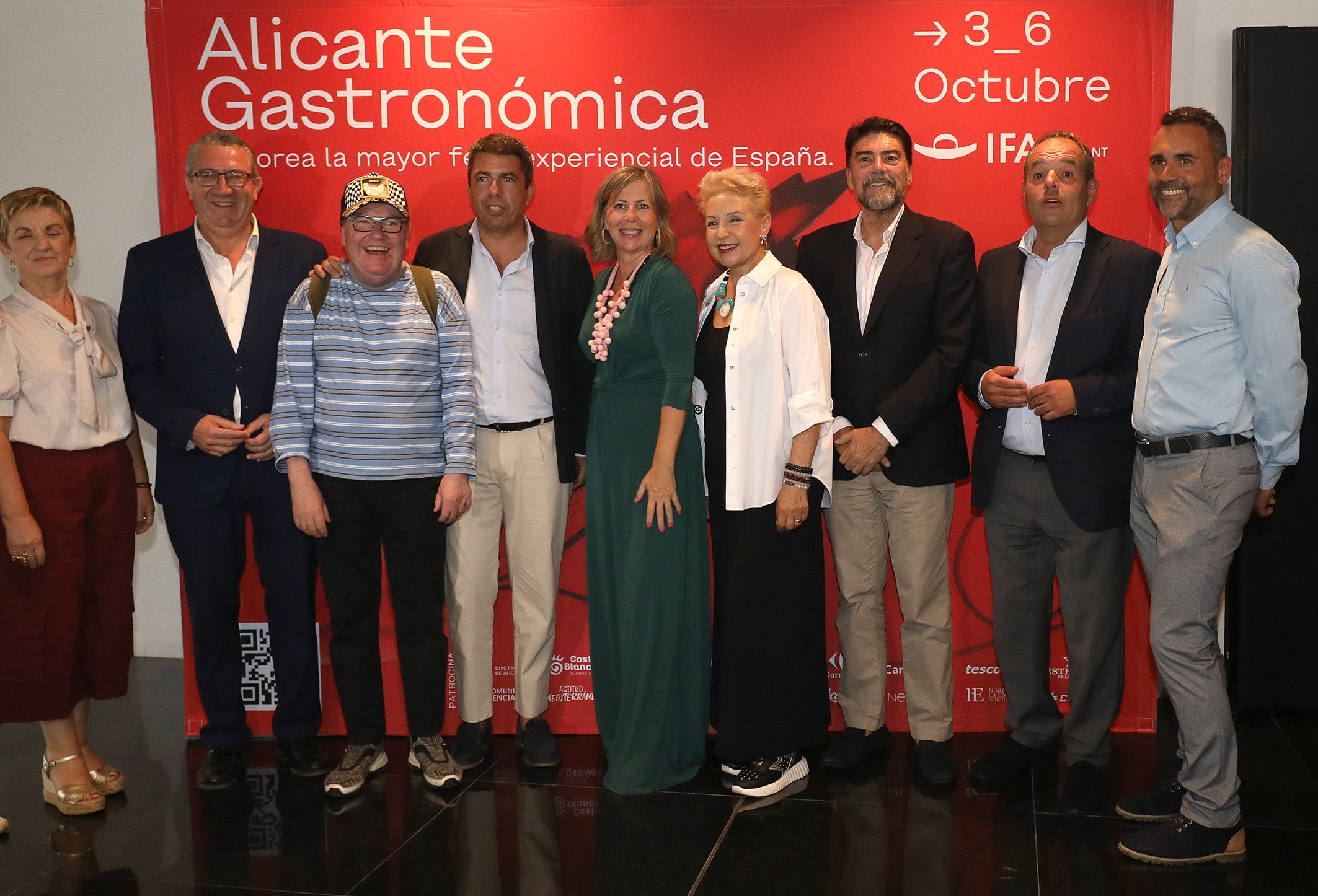 Hoy repasamos con Tony Pérez la oferta de la 7ª edición de 'Alicante Gastronómica', con 130 Estrellas Michelin y Soles Repsol Hoy repasamos con Tony Pérez la oferta de la 7ª edición de 'Alicante Gastronómica', con 130 Estrellas Michelin y Soles Repsol