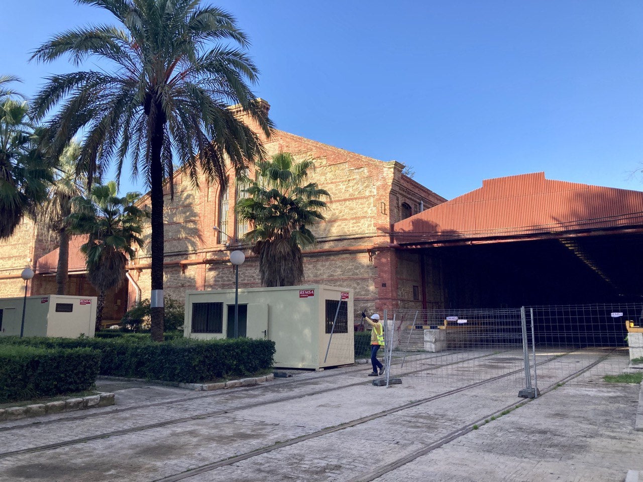 Las antiguos depósitos de Tabacalera abrirán sus puertas a la ciudadanía los días 29 y 30 de julio con visitas libres y guiadas Las antiguos depósitos de Tabacalera abrirán sus puertas a la ciudadanía los días 29 y 30 de julio con visitas libres y guiadas