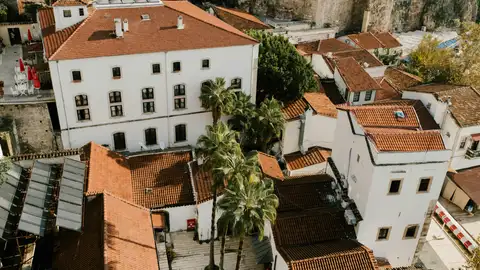 Orientación, aislamiento, altura, ventanas… ¿Está su vivienda adaptada al calor? Orientación, aislamiento, altura, ventanas… ¿Está su vivienda adaptada al calor?