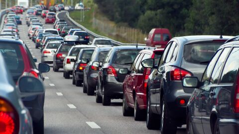 La DGT activa un amplio dispositivo por el puente