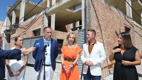 Almudena Martínez en rueda de prensa Almudena Martínez en rueda de prensa