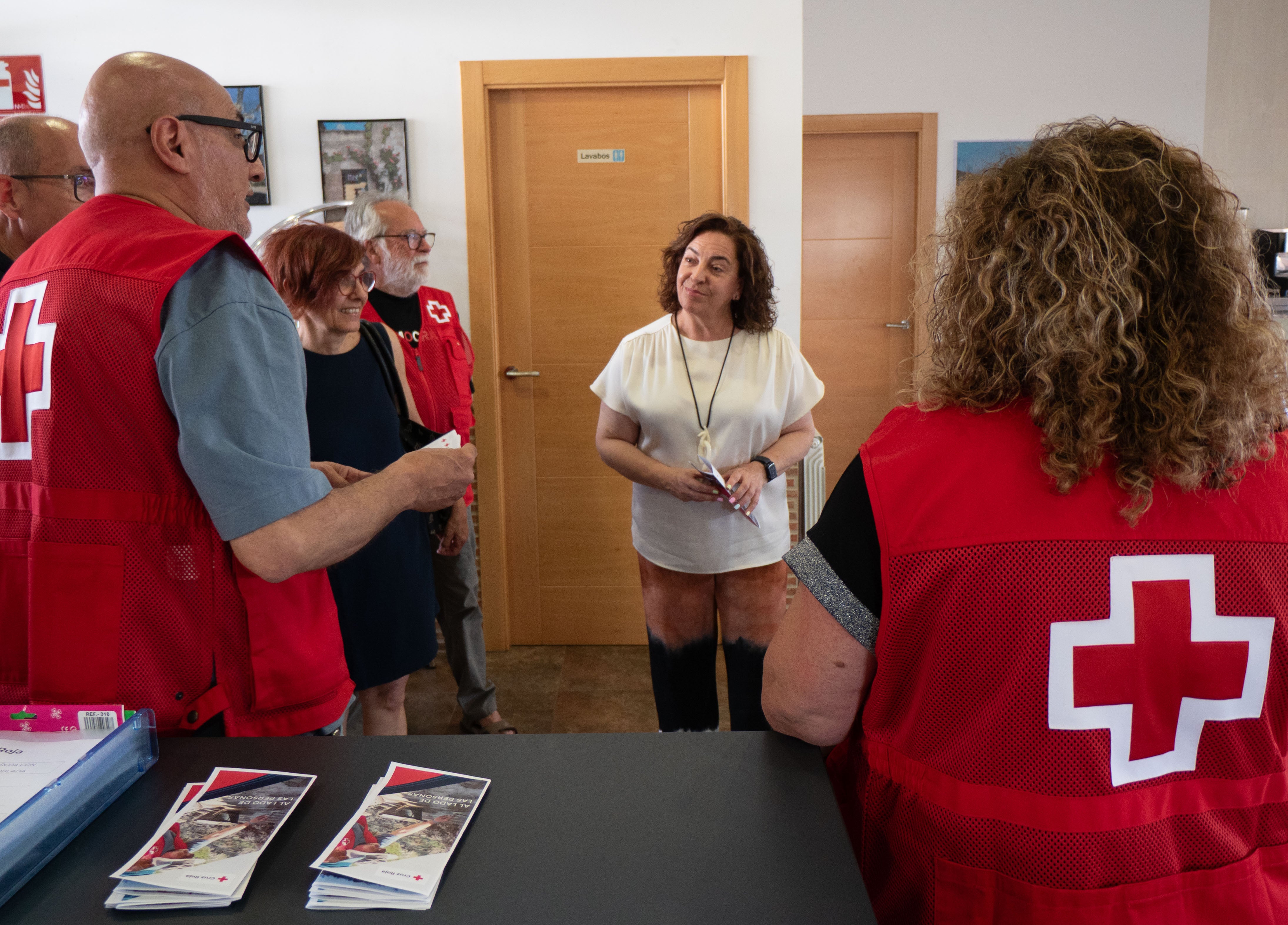 Diputación y Cruz Roja refuerzan la atención a mayores de 65 años que viven solos en Castellón Diputación y Cruz Roja refuerzan la atención a mayores de 65 años que viven solos en Castellón