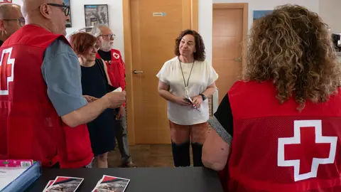 Diputación y Cruz Roja refuerzan la atención a mayores de 65 años que viven solos en Castellón Diputación y Cruz Roja refuerzan la atención a mayores de 65 años que viven solos en Castellón