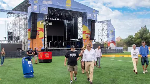 Benidorm acoge una nueva edición del Low Festival en la Ciudad Deportiva Benidorm acoge una nueva edición del Low Festival en la Ciudad Deportiva