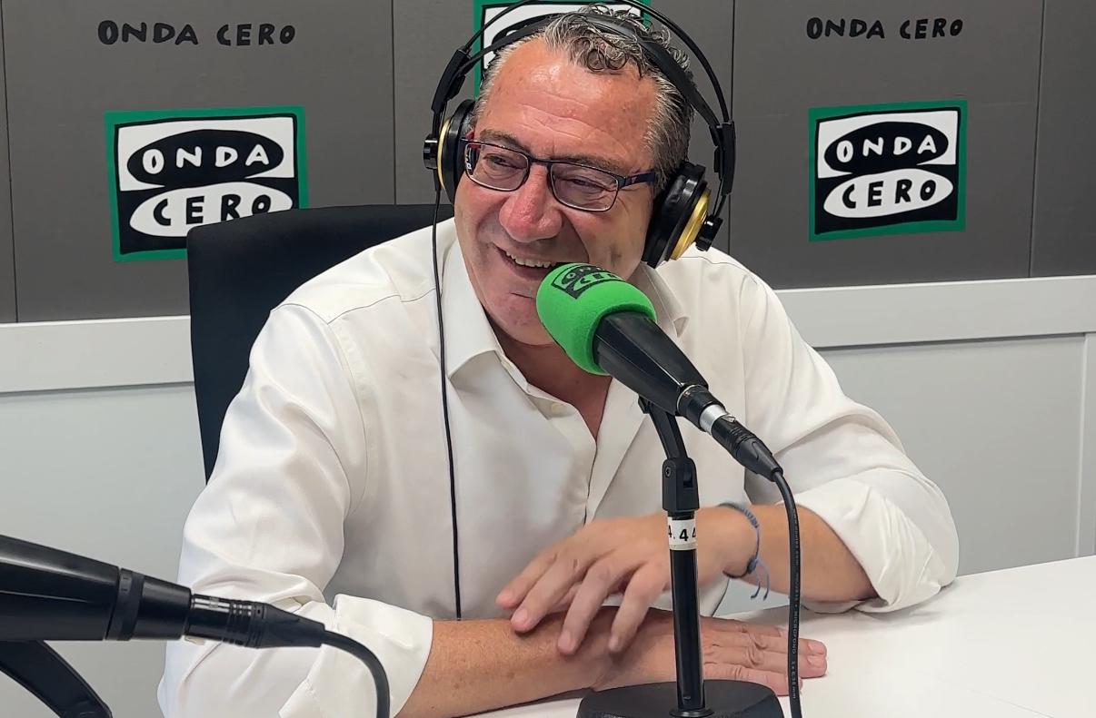 Pedro Sánchez se burla de los alicantinos en opinión del presidente de la Diputación, Toni Pérez Pedro Sánchez se burla de los alicantinos en opinión del presidente de la Diputación, Toni Pérez