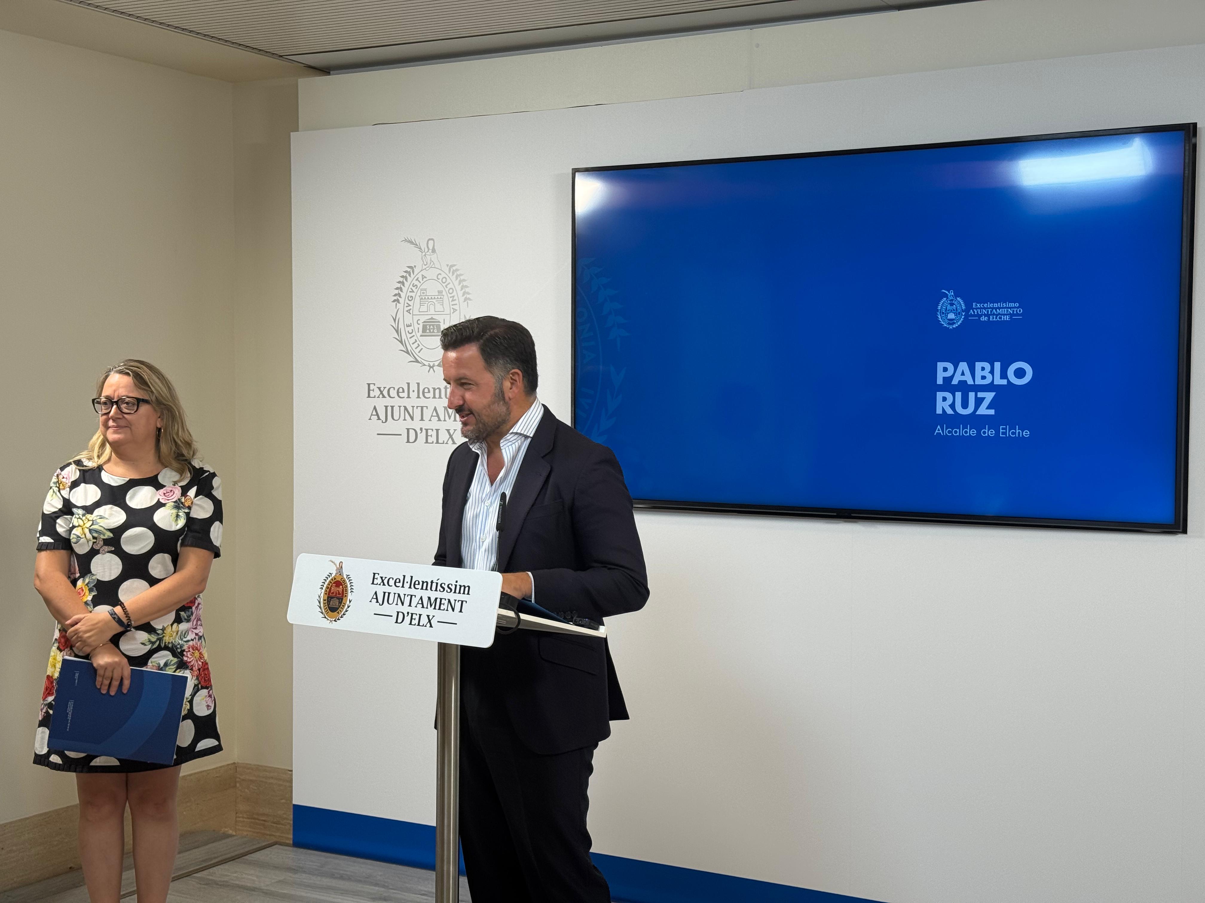 Elche adjudica las obras para llevar agua potable al Llano de San José con un importe de más de 431.000 euros Elche adjudica las obras para llevar agua potable al Llano de San José con un importe de más de 431.000 euros