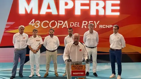 Acto de presentación de la 43º Copa del Rey Mapfre que arranca con más de 130 equipos procedentes de 24 países Arranca la 43º Copa del Rey Mapfre con más de 130 equipos procedentes de 24 países