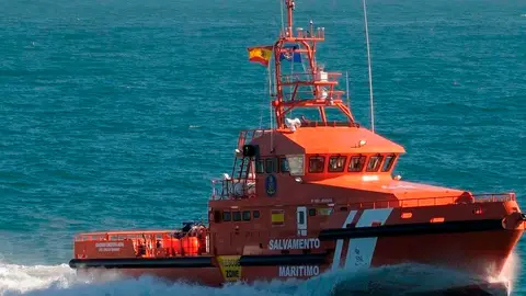 Imagen de recurso de un barco de Salvamento Marítimo Imagen de recurso de un barco de Salvamento Marítimo
