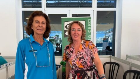 La presidenta de CAEB, Carmen Planas, junto a Elka Dimitrova de Onda Cero en el RCNP con motivo de la Copa del Rey Mapfre de Vela La presidenta de CAEB, Carmen Planas, junto a Elka Dimitrova de Onda Cero en el RCNP con motivo de la Copa del Rey Mapfre de Vela