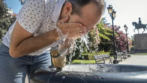 La alerta naranja por altas temperaturas se amplía este lunes a la comarca de Villuercas y Montánchez La alerta naranja por altas temperaturas se amplía este lunes a la comarca de Villuercas y Montánchez