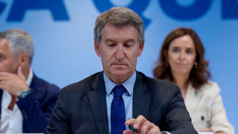 Feij&oacute;o acusa a S&aacute;nchez de &ldquo;corrupci&oacute;n, hipocres&iacute;a y falta de escr&uacute;pulos&rdquo; y promete &ldquo;una limpieza total&rdquo; si gobierna
