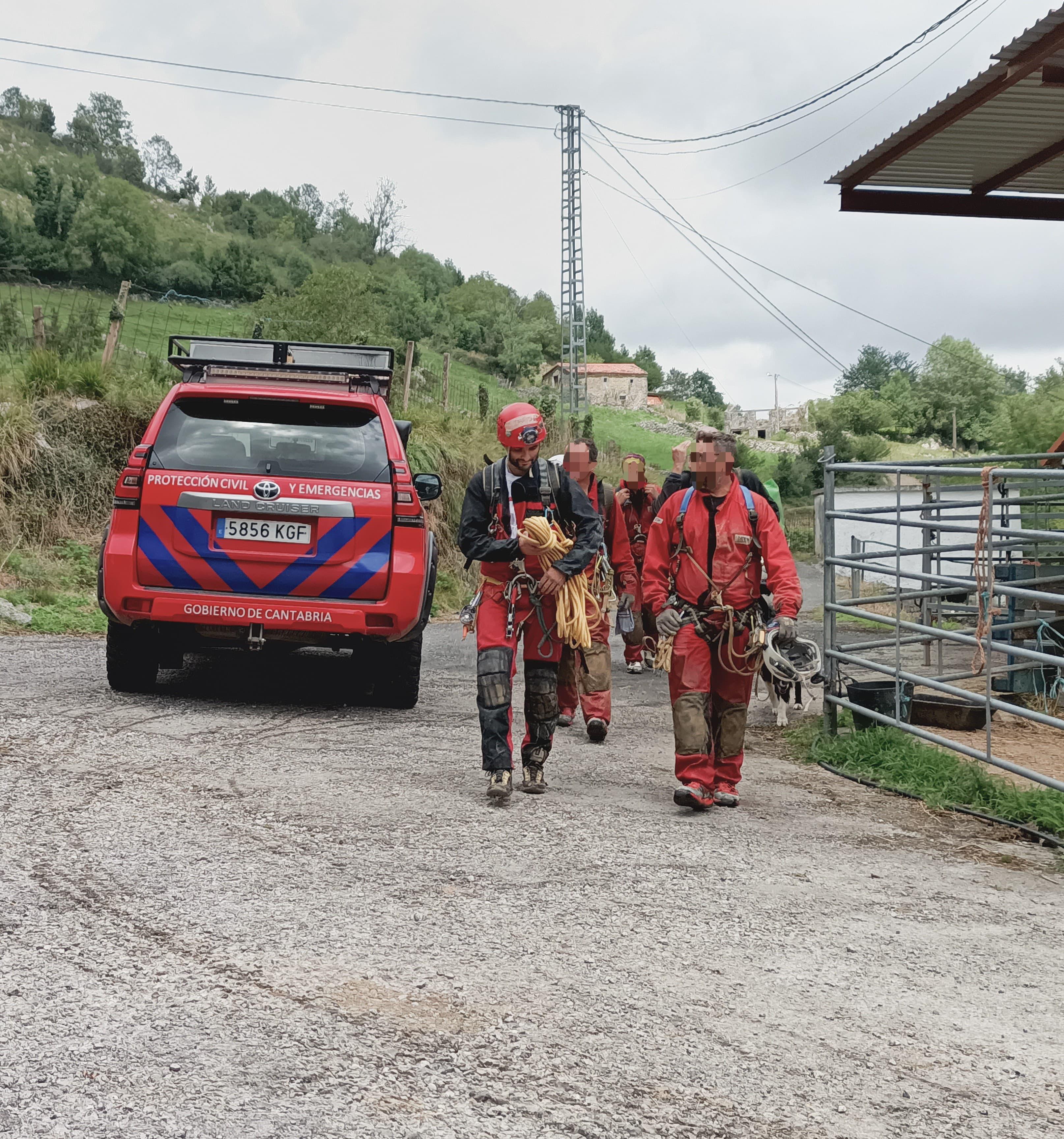 El 112 movilizó 31 rescates en julio en Cantabria, un 40% más y la mitad en montaña El 112 movilizó 31 rescates en julio en Cantabria, un 40% más y la mitad en montaña
