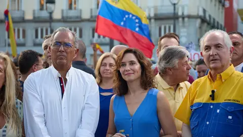 Isabel Díaz Ayuso en una protesta contra el régimen chavista en Madrid Isabel Díaz Ayuso en una protesta contra el régimen chavista en Madrid