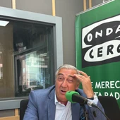 Antonio Diaz ante los micrófonos de Onda Cero Antonio Diaz ante los micrófonos de Onda Cero