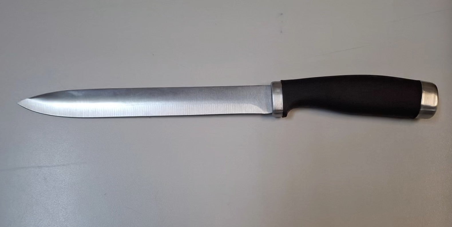 La Policía Local detiene a un hombre por dos robos con arma blanca cometidos en una semana La Policía Local detiene a un hombre por dos robos con arma blanca cometidos en una semana