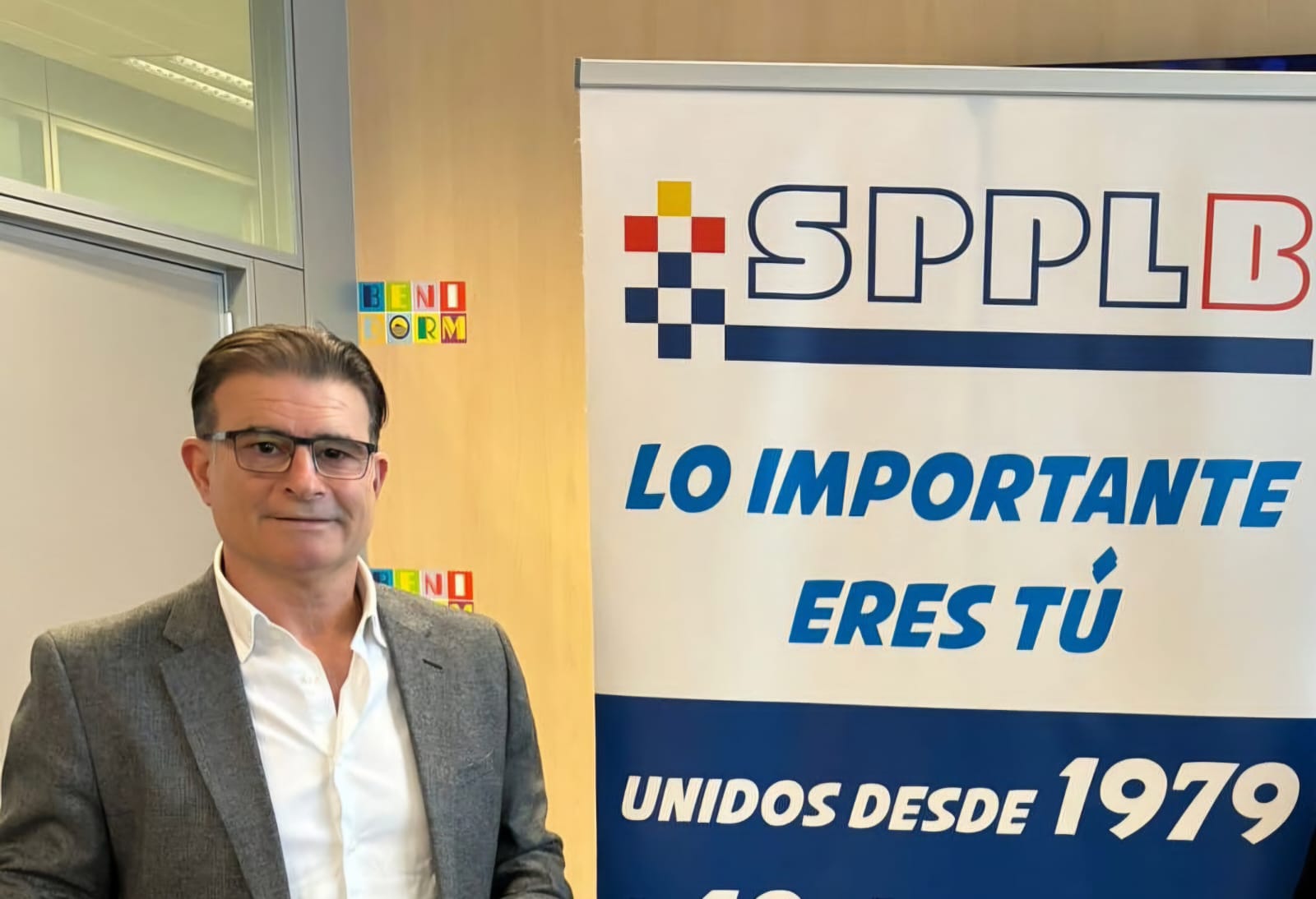 Denuncia del SPPLB por el déficit en la plantilla de la policía local de Benidorm instando al pleno a elevar una propuesta al gobierno de España para eliminar la tasa de reposición Denuncia del SPPLB por el déficit en la plantilla de la policía local de Benidorm instando al pleno a elevar una propuesta al gobierno de España para eliminar la tasa de reposición