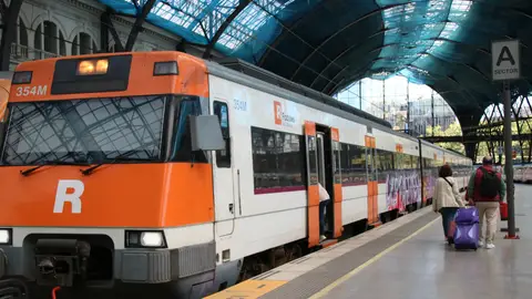 Imatge d'un tren de Rodalies Imatge d'un tren de Rodalies