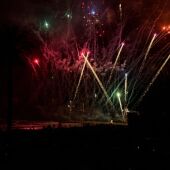 Fuegos artificiales en honor a Santa Marta