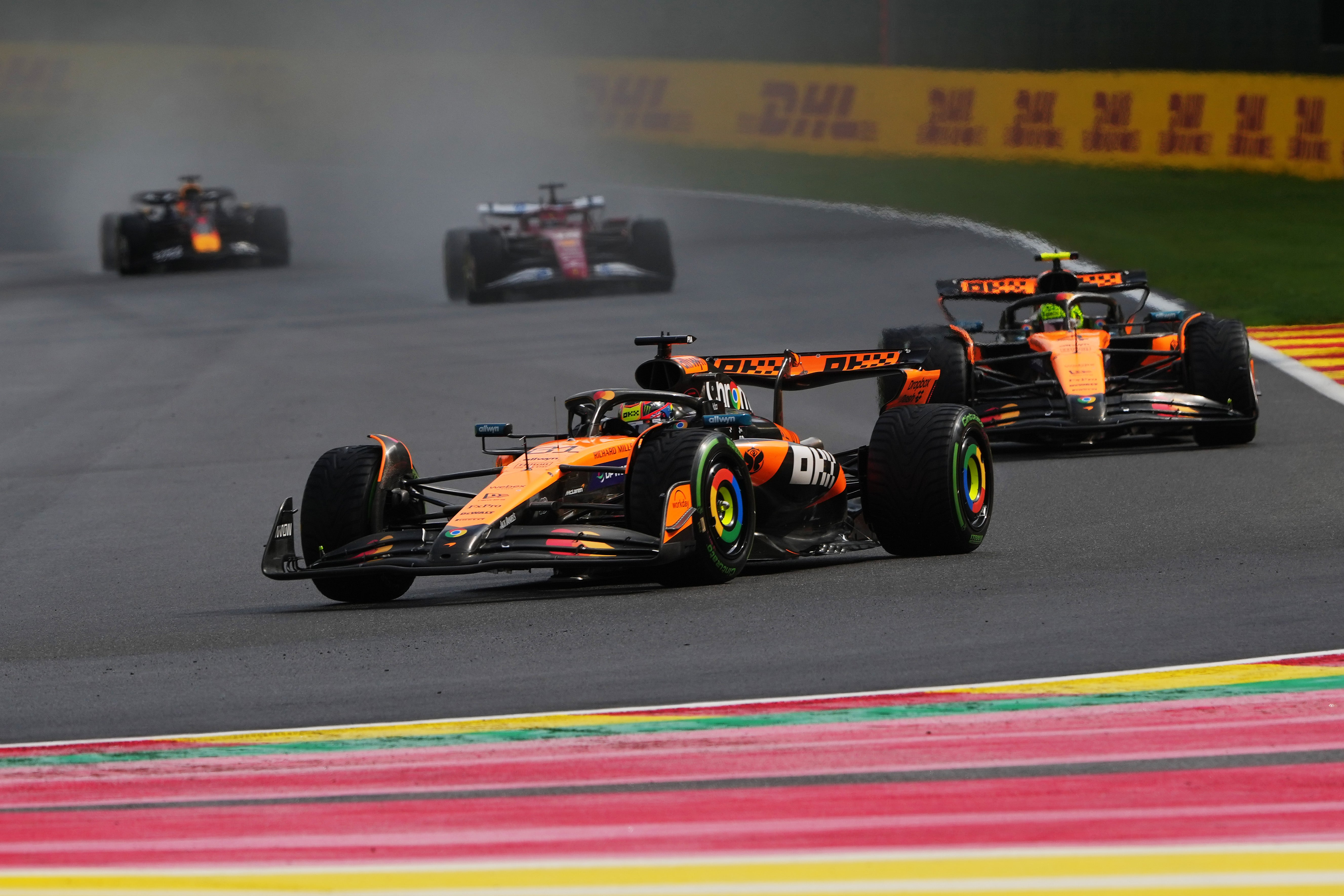 Piastri y McLaren se coronan en Spa Francorchamps, tras otro ridículo de la FIA y su miedo a correr en lluvia Piastri y McLaren se coronan en Spa Francorchamps, tras otro ridículo de la FIA y su miedo a correr en lluvia
