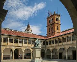 La Universidad de Oviedo publica la tercera lista de admitidos en estudios de Grado con límite de plazas La Universidad de Oviedo publica la tercera lista de admitidos en estudios de Grado con límite de plazas
