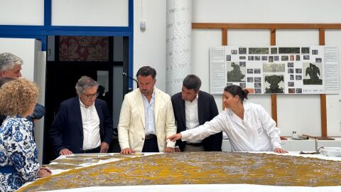 El alcalde de Elche y el presidente de la Generalitat en el Instituto Valenciano de Conservaci&oacute;n y Restauraci&oacute;n