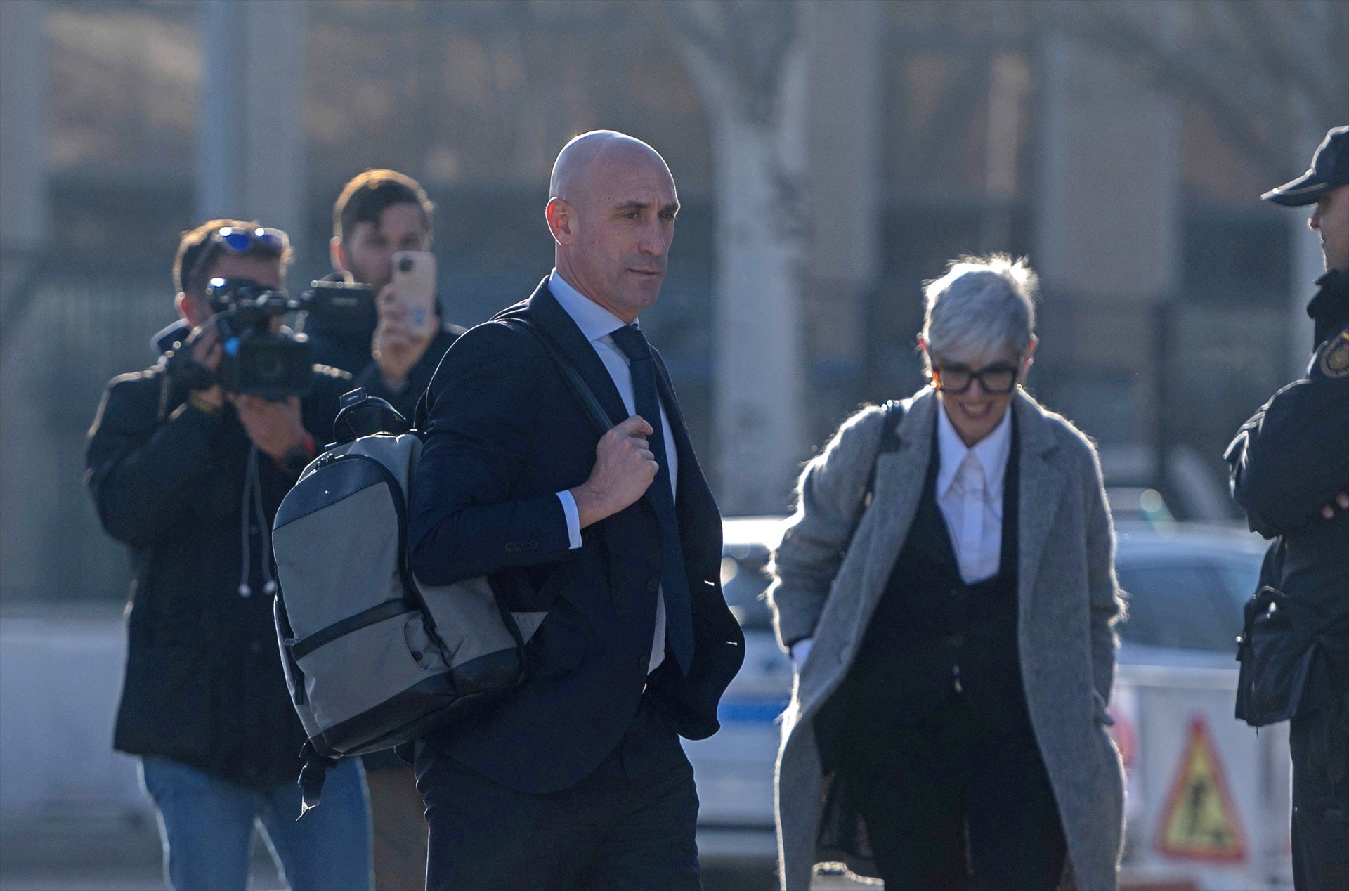 Jenni Hermoso recurre la condena a Rubiales por el beso en la celebración del Mundial: pide un año de prisión y el delito de coacciones Jenni Hermoso recurre la condena a Rubiales por el beso en la celebración del Mundial: pide un año de prisión y el delito de coacciones