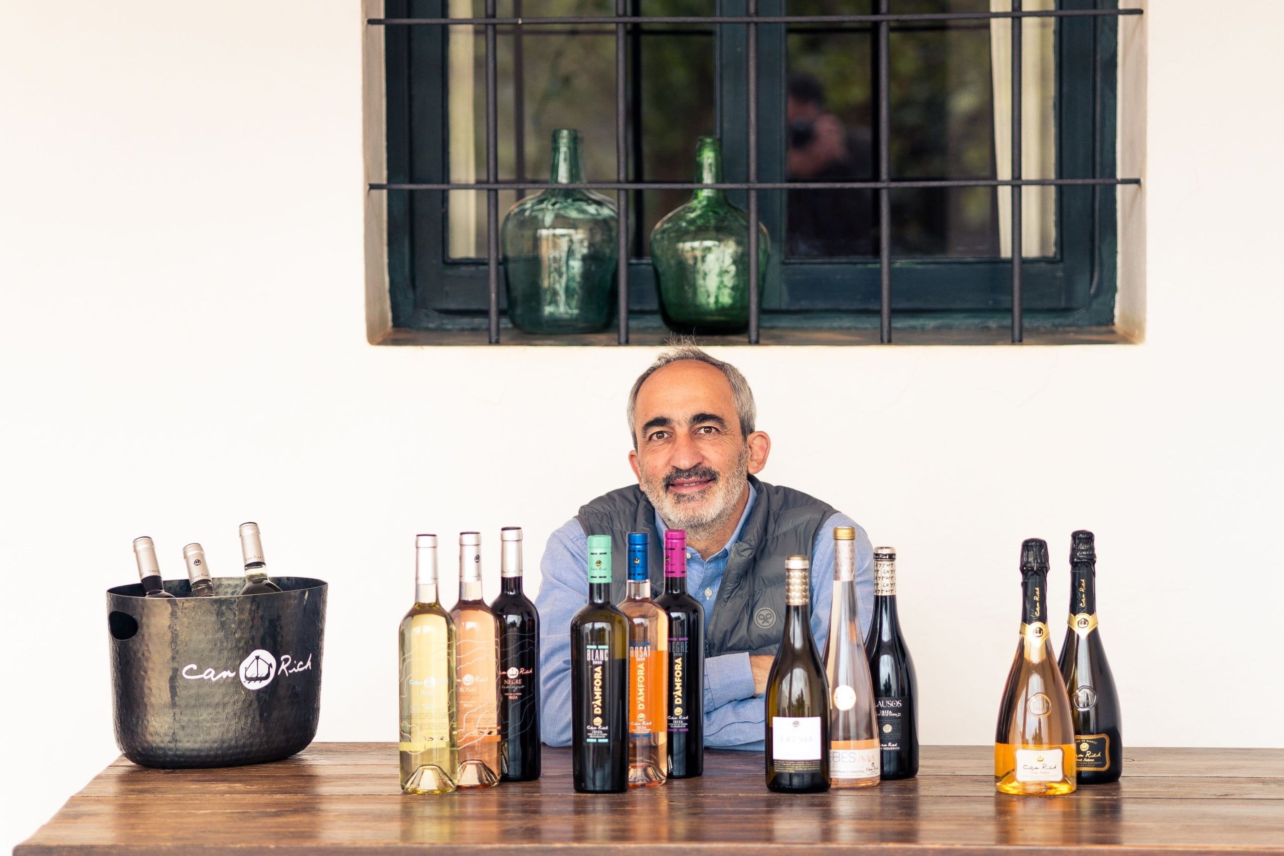 Álvaro Pérez: “Este año la uva en Ibiza está impecable y vamos a tener grandes vinos” Álvaro Pérez: “Este año la uva en Ibiza está impecable y vamos a tener grandes vinos”