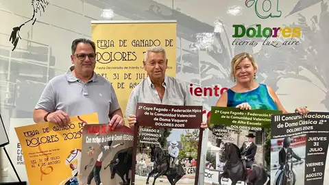 El alcalde de Dolores en la presentación de la Feria de Ganado El alcalde de Dolores en la presentación de la Feria de Ganado