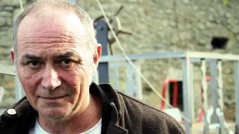 Muere el escritor asturiano Xuan Bello a los 60 años de edad Muere el escritor asturiano Xuan Bello a los 60 años de edad