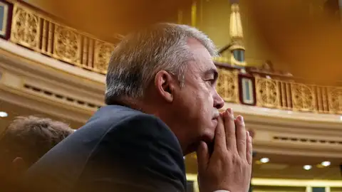 La hermana de Santos Cerdán habría cobrado 22.000 euros de la empresa navarra Servinabar La hermana de Santos Cerdán habría cobrado 22.000 euros de la empresa navarra Servinabar