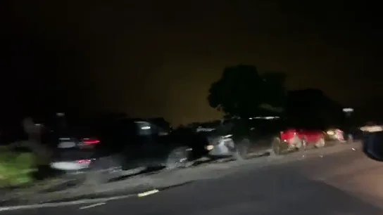 Hawaii decreta el estado de emergencia y evacúa zonas costeras ante un posible impacto de tsunami Hawaii decreta el estado de emergencia y evacúa zonas costeras ante un posible impacto de tsunami