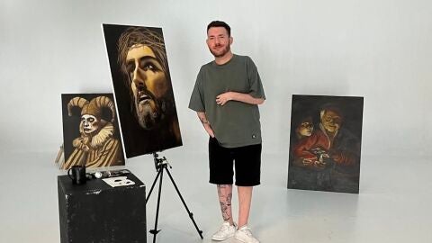 Lorenzo Higueras pintor con la boca