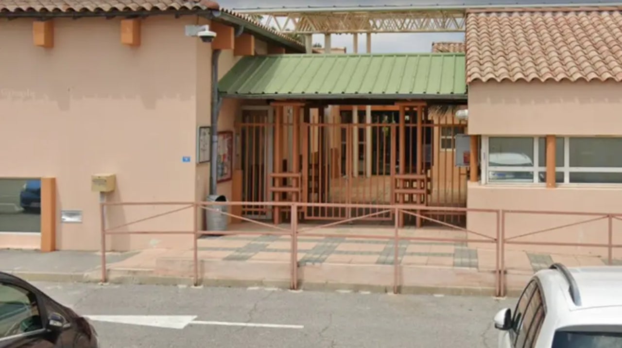 Una profesora infantil de 59 años acusada por violar y abusar de nueve niños en Francia Una profesora infantil de 59 años acusada por violar y abusar de nueve niños en Francia