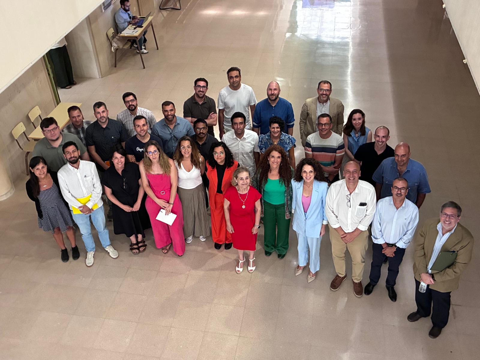 Junta de Extremadura y Ministerio de Ciencia ratifican su compromiso por el CIIAE en un encuentro con los investigadores del centro Junta de Extremadura y Ministerio de Ciencia ratifican su compromiso por el CIIAE en un encuentro con los investigadores del centro